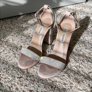 Steve Madden Kalina sandal in beige